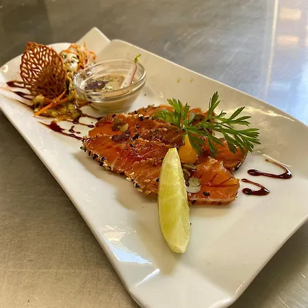 Hotel Logis & Restaurant D'angleterre 3*