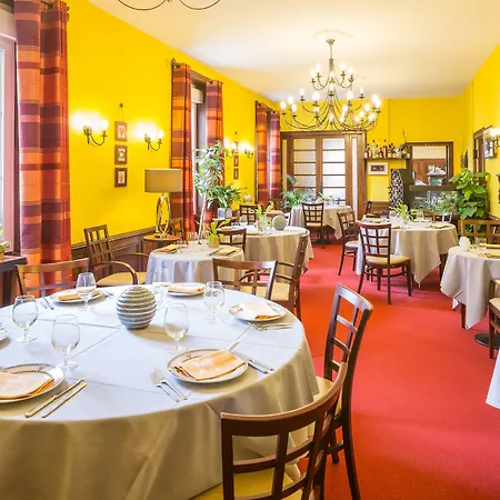 Logis & Restaurant D'angleterre Hotel Saint-Calais