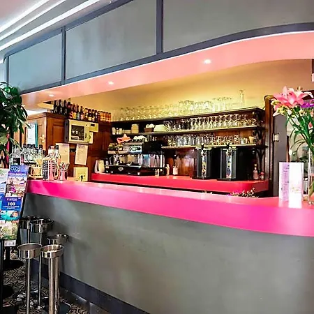 Logis & Restaurant D'angleterre Saint-Calais
