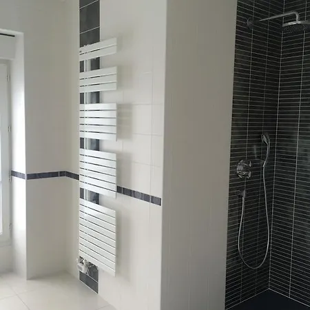 Logis & Restaurant D'angleterre Hotel