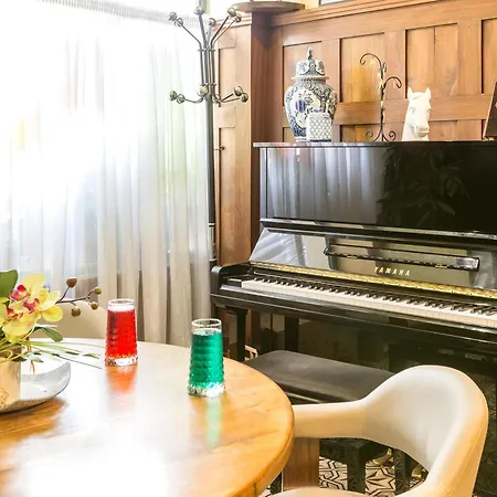 מלון Logis & Restaurant D'angleterre
