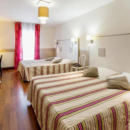 מלון Logis & Restaurant D'angleterre Saint-Calais