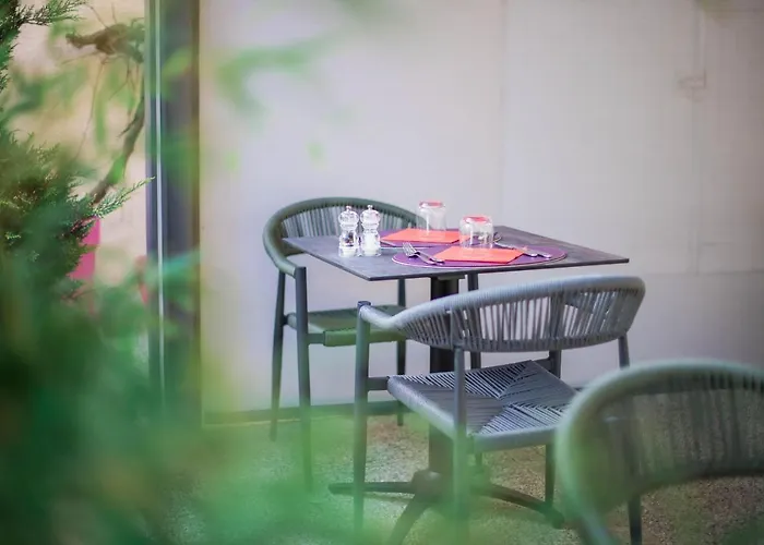 Logis & Restaurant D'angleterre Saint-Calais