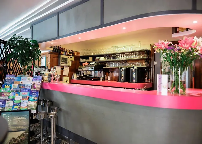 Logis & Restaurant D'angleterre Ξενοδοχείο 3*