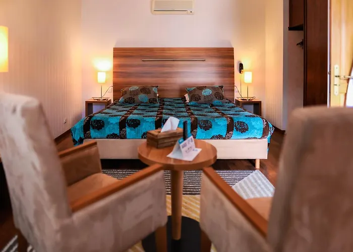 Logis & Restaurant D'angleterre Saint-Calais