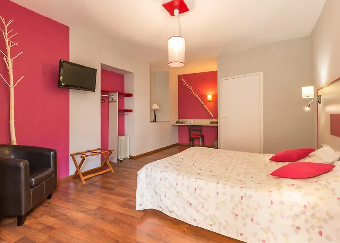 Ξενοδοχείο Logis & Restaurant D'angleterre Saint-Calais