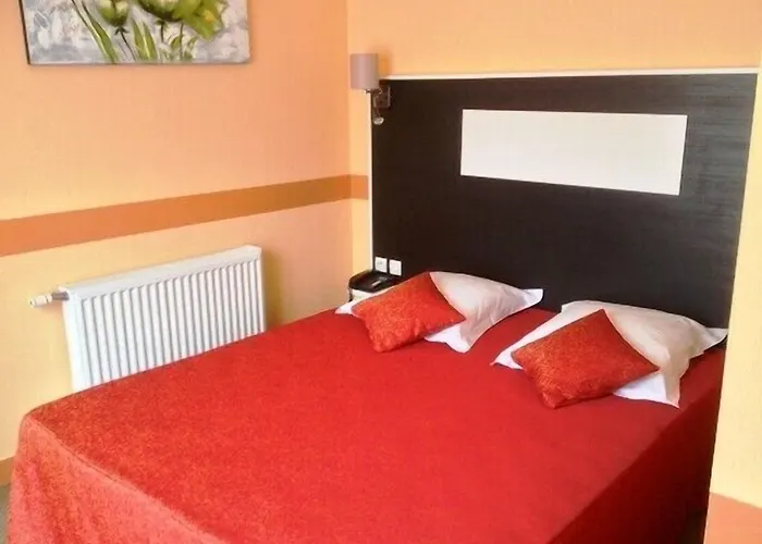 Logis & Restaurant D'angleterre Ξενοδοχείο Saint-Calais