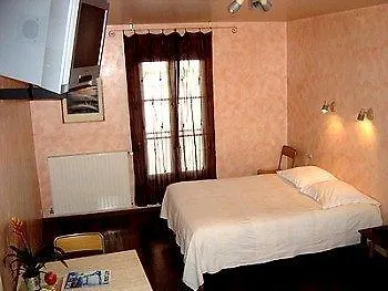 Ξενοδοχείο Logis & Restaurant D'angleterre