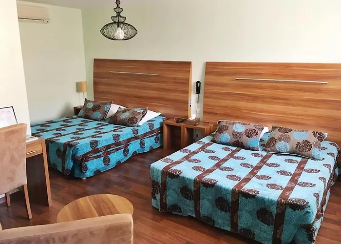 Logis & Restaurant D'angleterre 3*