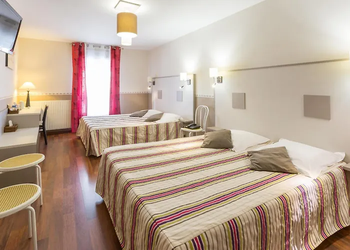 Logis & Restaurant D'angleterre Ξενοδοχείο 3*